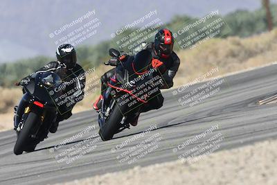 media/Oct-13-2025-Moto Forza (Mon) [[a66d839500]]/3-B Group/Session 3 (Turn 16)/